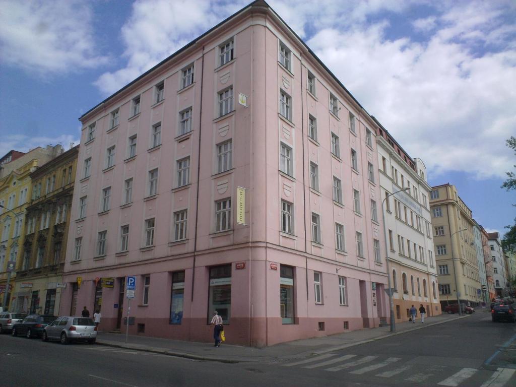 Bona Serva Prague Exterior photo